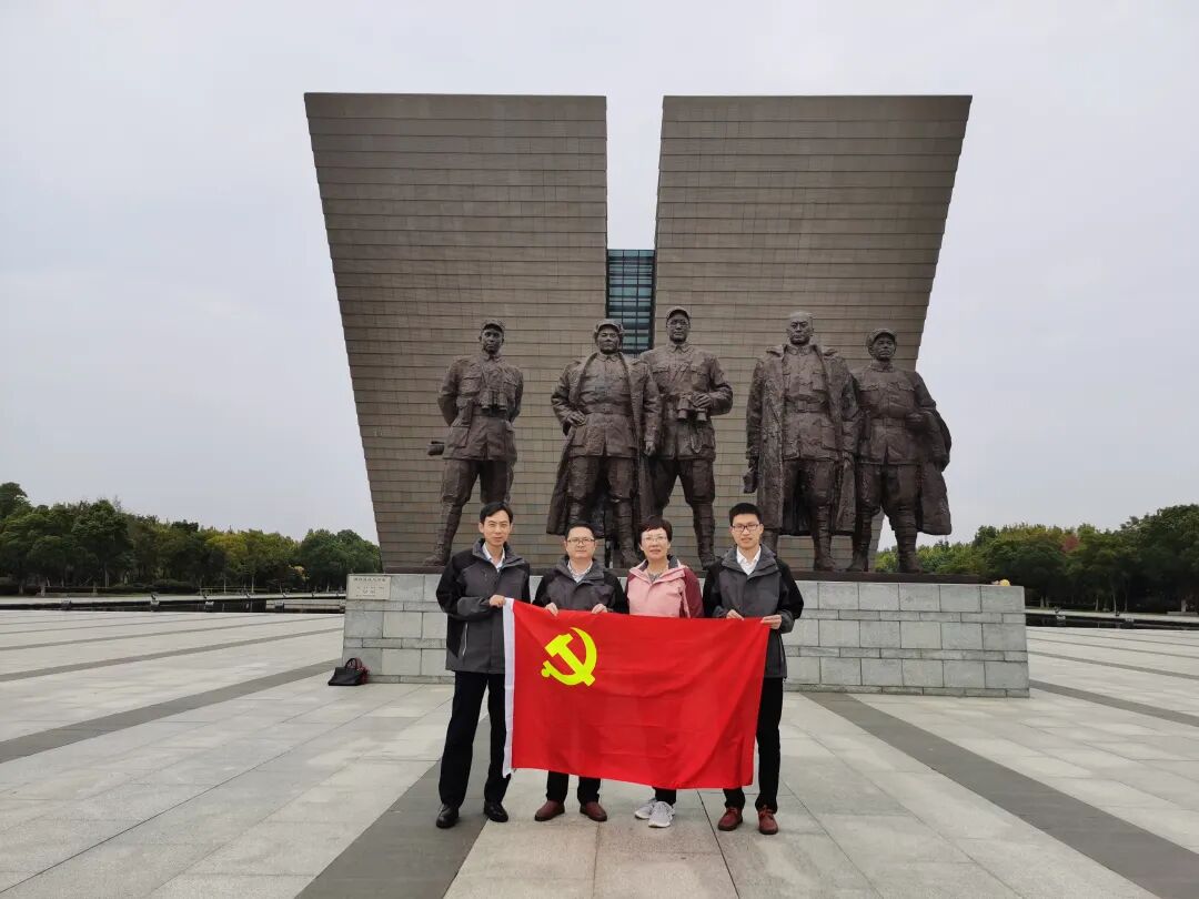 1.jpg 1.jpg